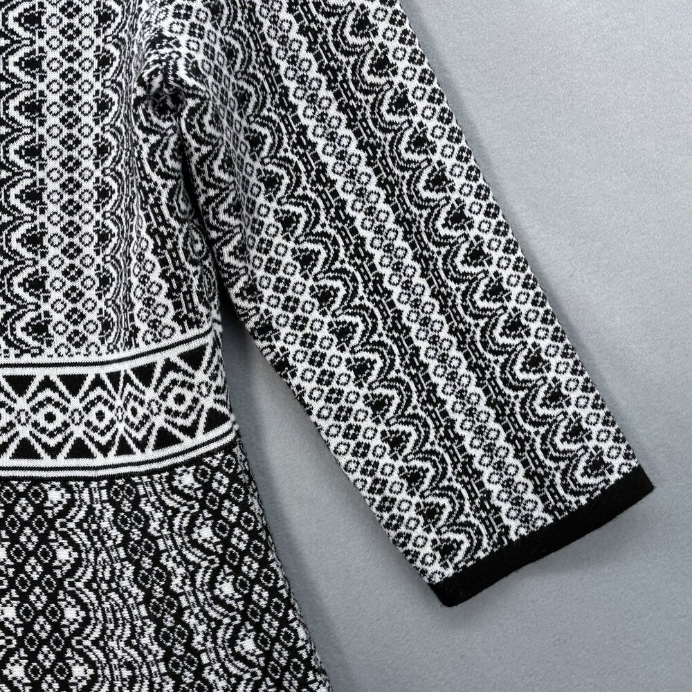 Nina Leonard Fit & Flare Knit Sweater Dress Geometric Print Black White Feminine - Picture 3 of 12